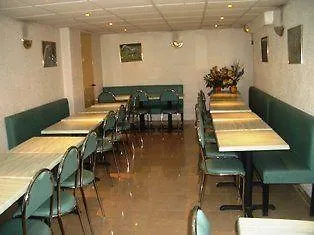 מלון Hipotel Printania Maraichers