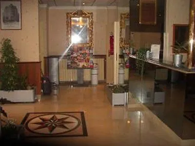 Hotell Hipotel Printania Maraichers 2*