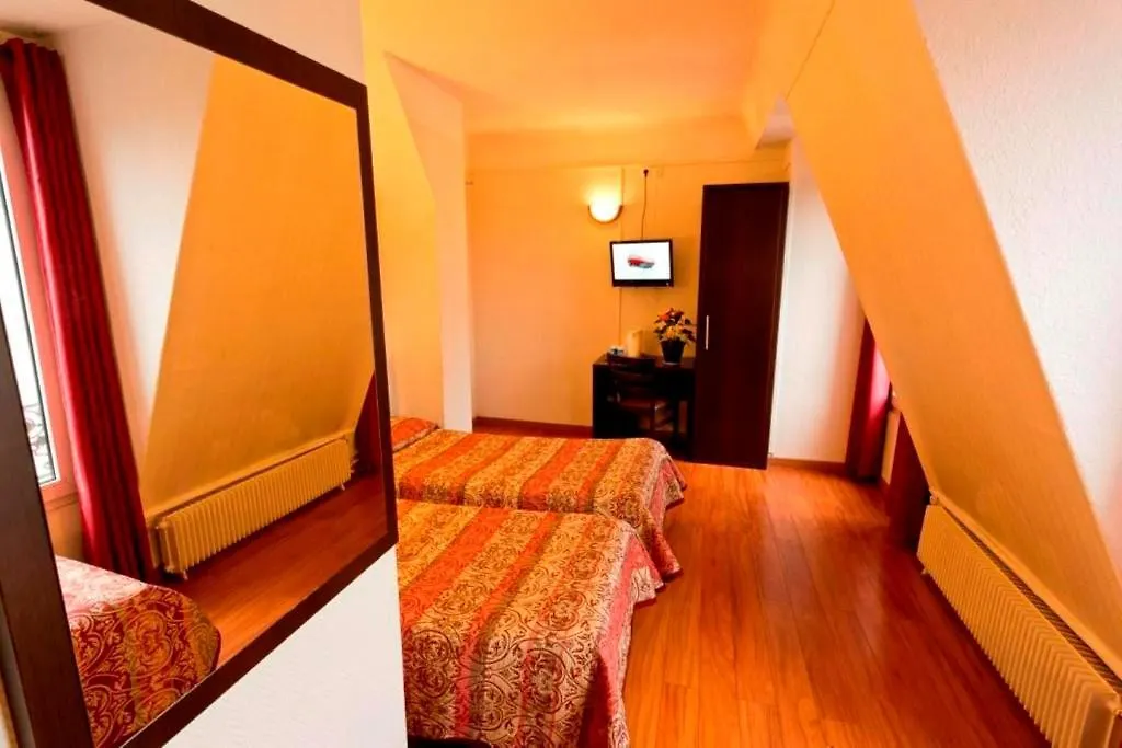 Hipotel Printania Maraichers 2* פריז